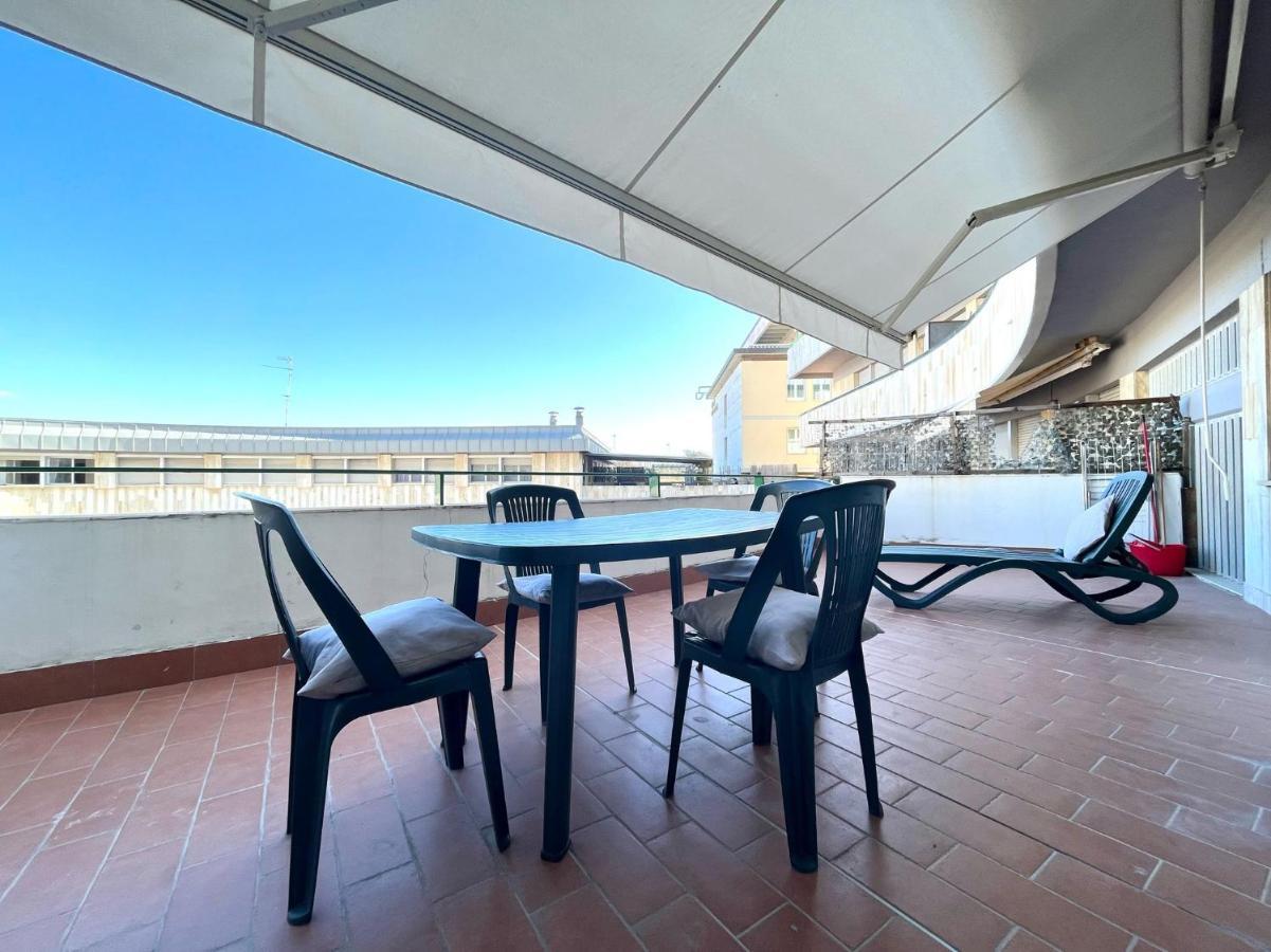 Imperiale Apartment Tirrenia Luaran gambar