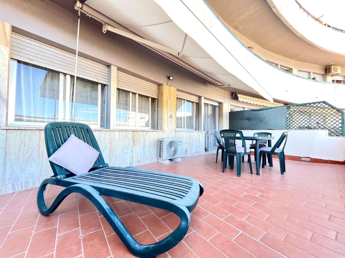 Imperiale Apartment Tirrenia Luaran gambar