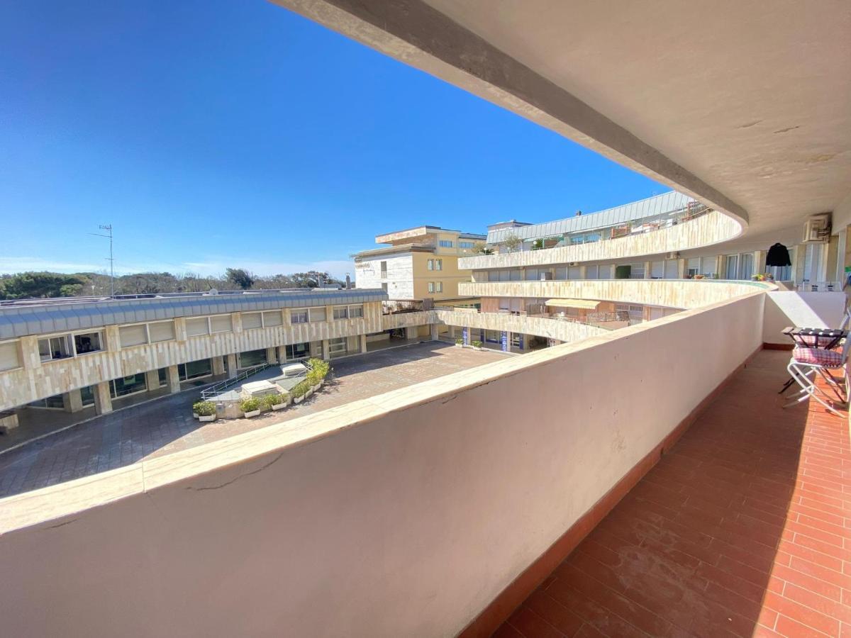 Imperiale Apartment Tirrenia Luaran gambar