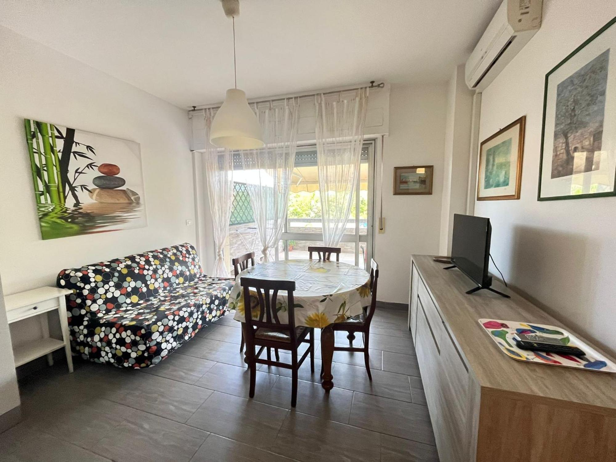Imperiale Apartment Tirrenia Luaran gambar