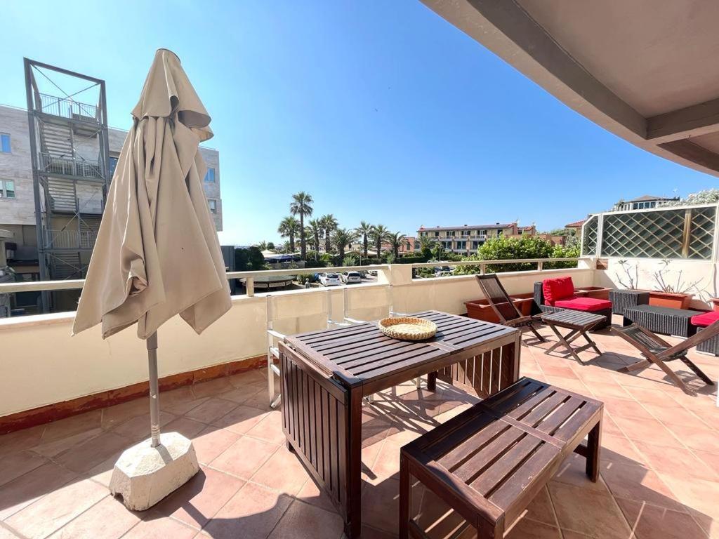 Imperiale Apartment Tirrenia Luaran gambar
