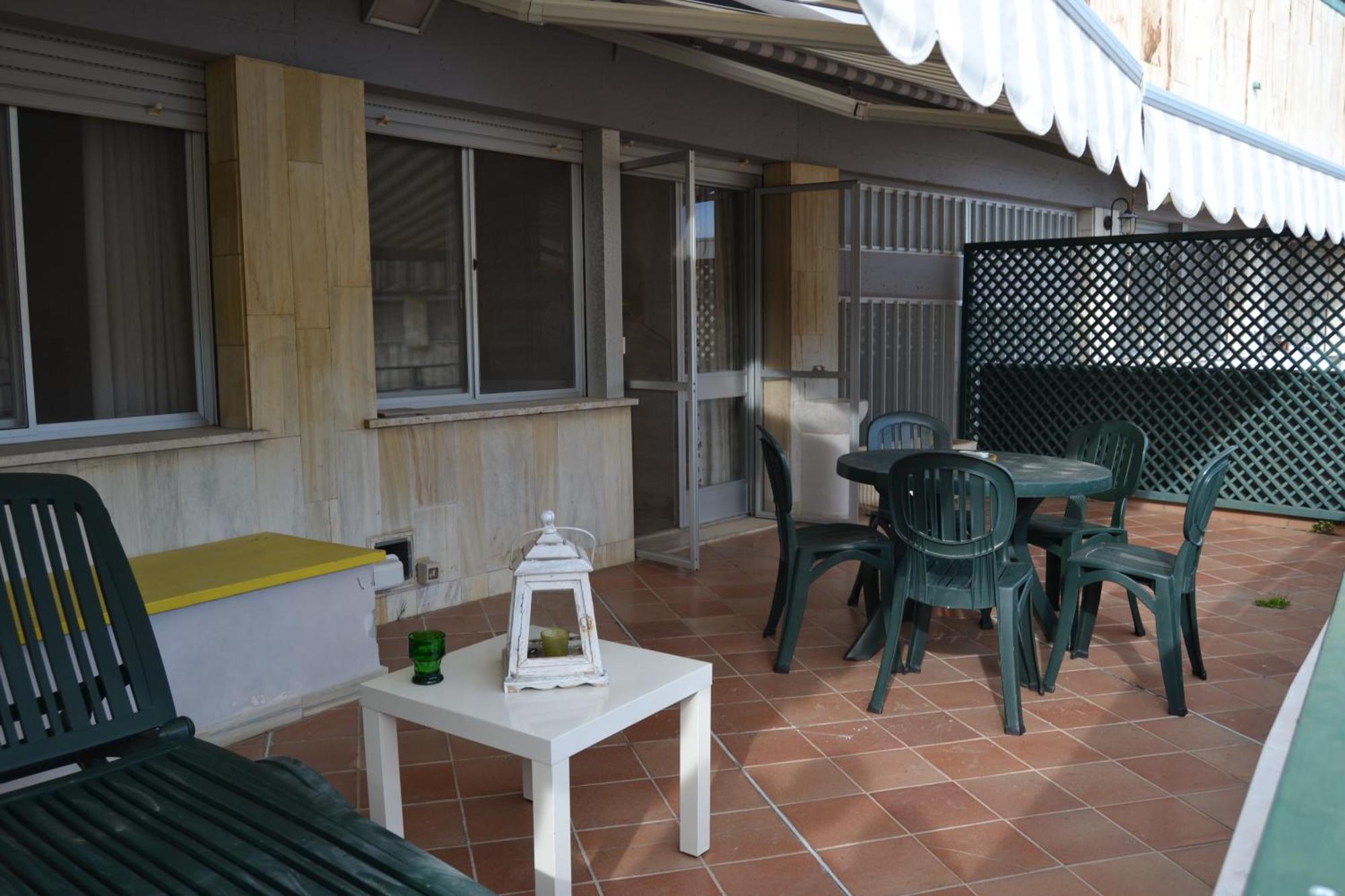 Imperiale Apartment Tirrenia Luaran gambar