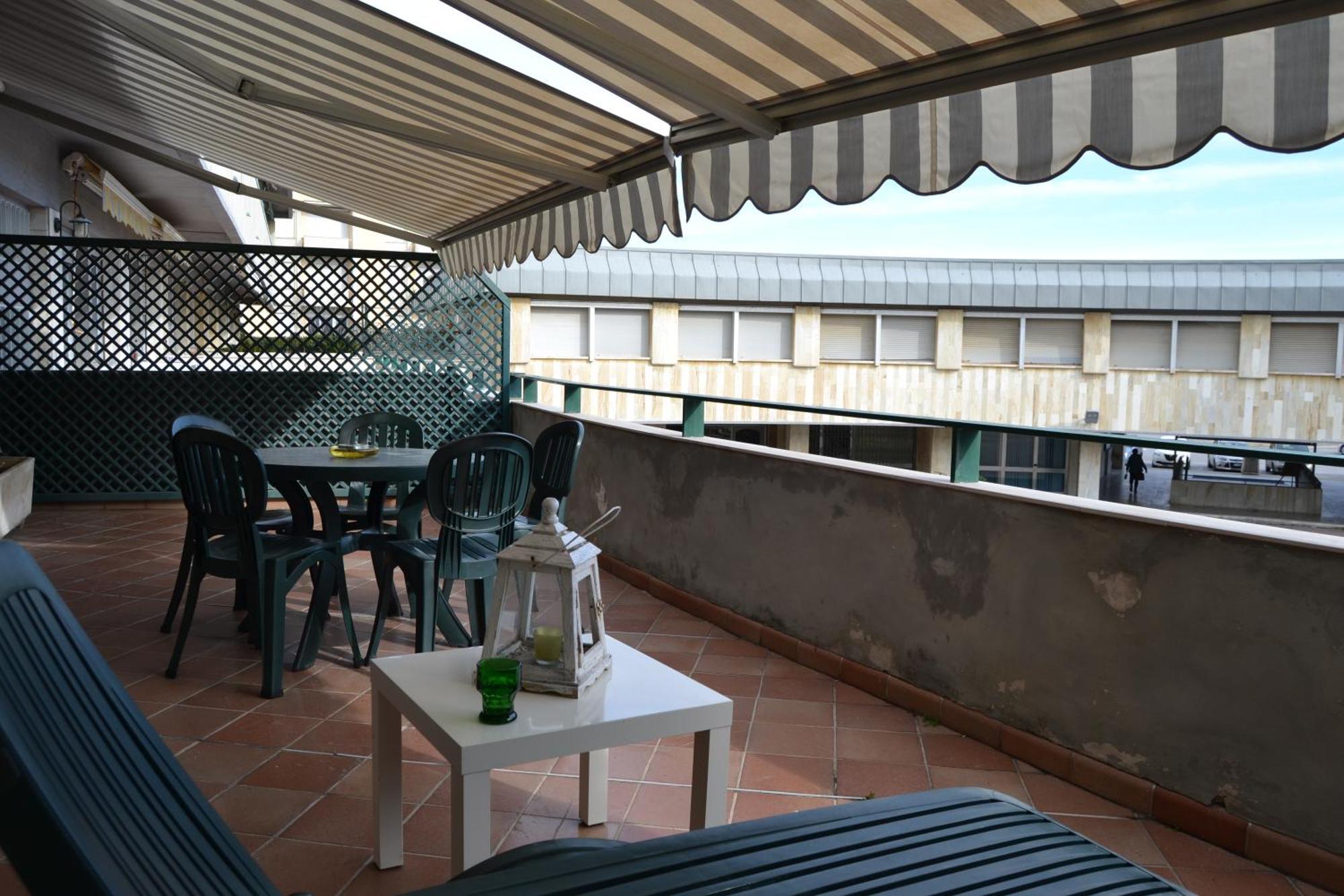 Imperiale Apartment Tirrenia Luaran gambar