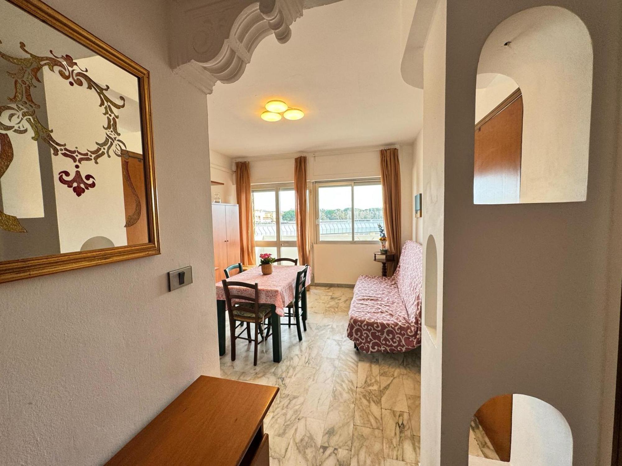 Imperiale Apartment Tirrenia Luaran gambar